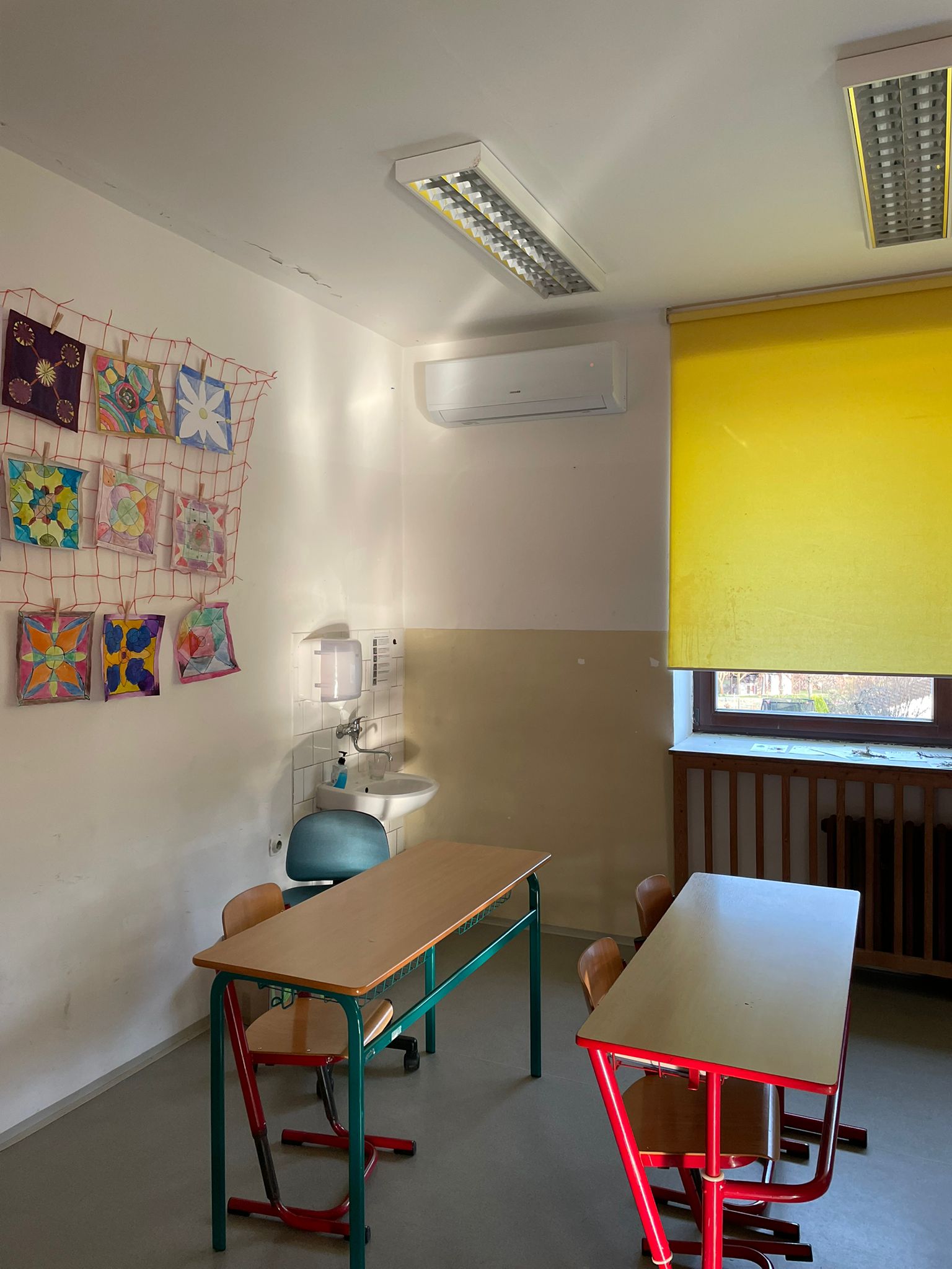 montaz-klimatizace-zakladni-skola-veverska-bityska-2