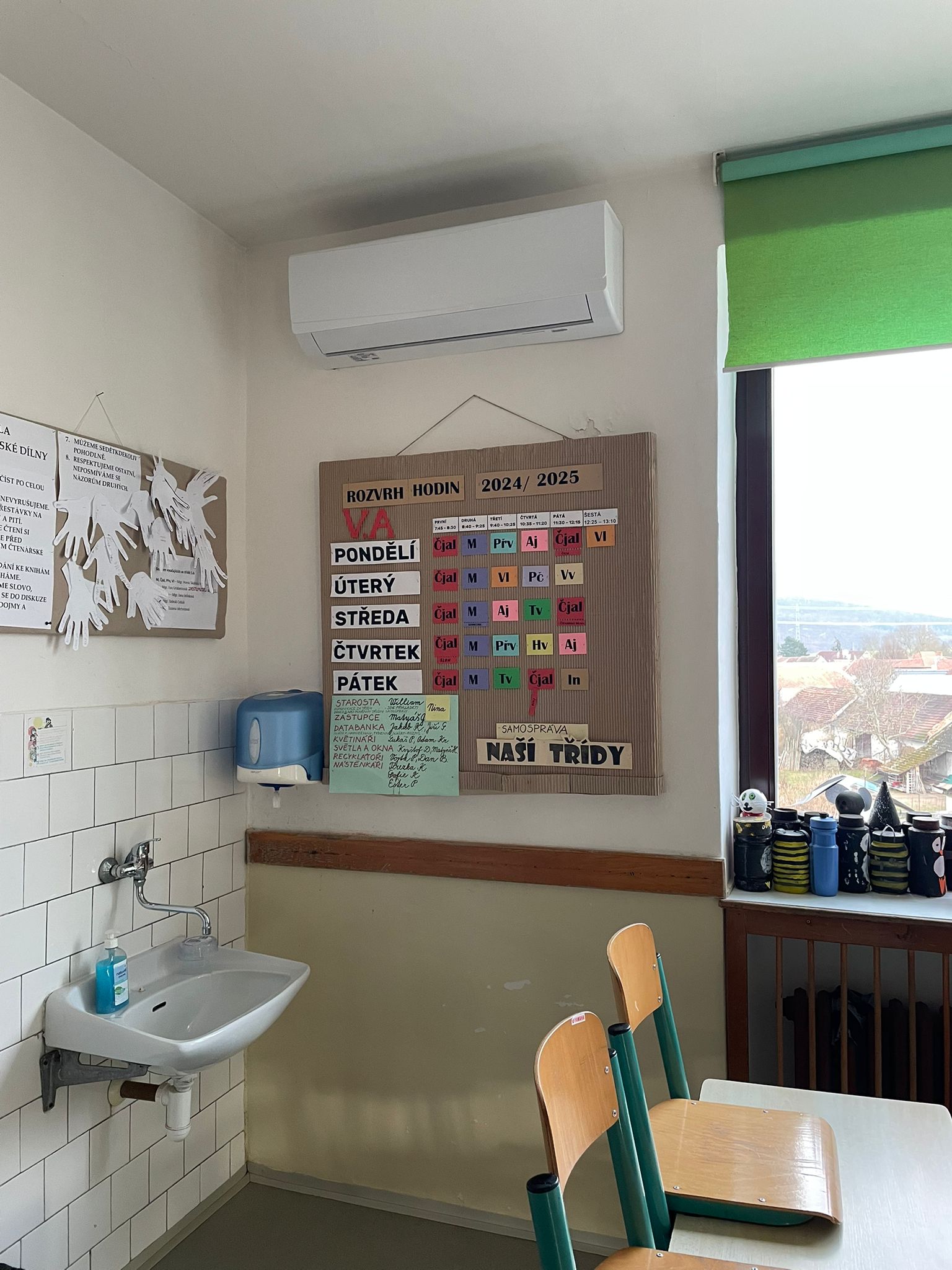 montaz-klimatizace-zakladni-skola-veverska-bityska-6