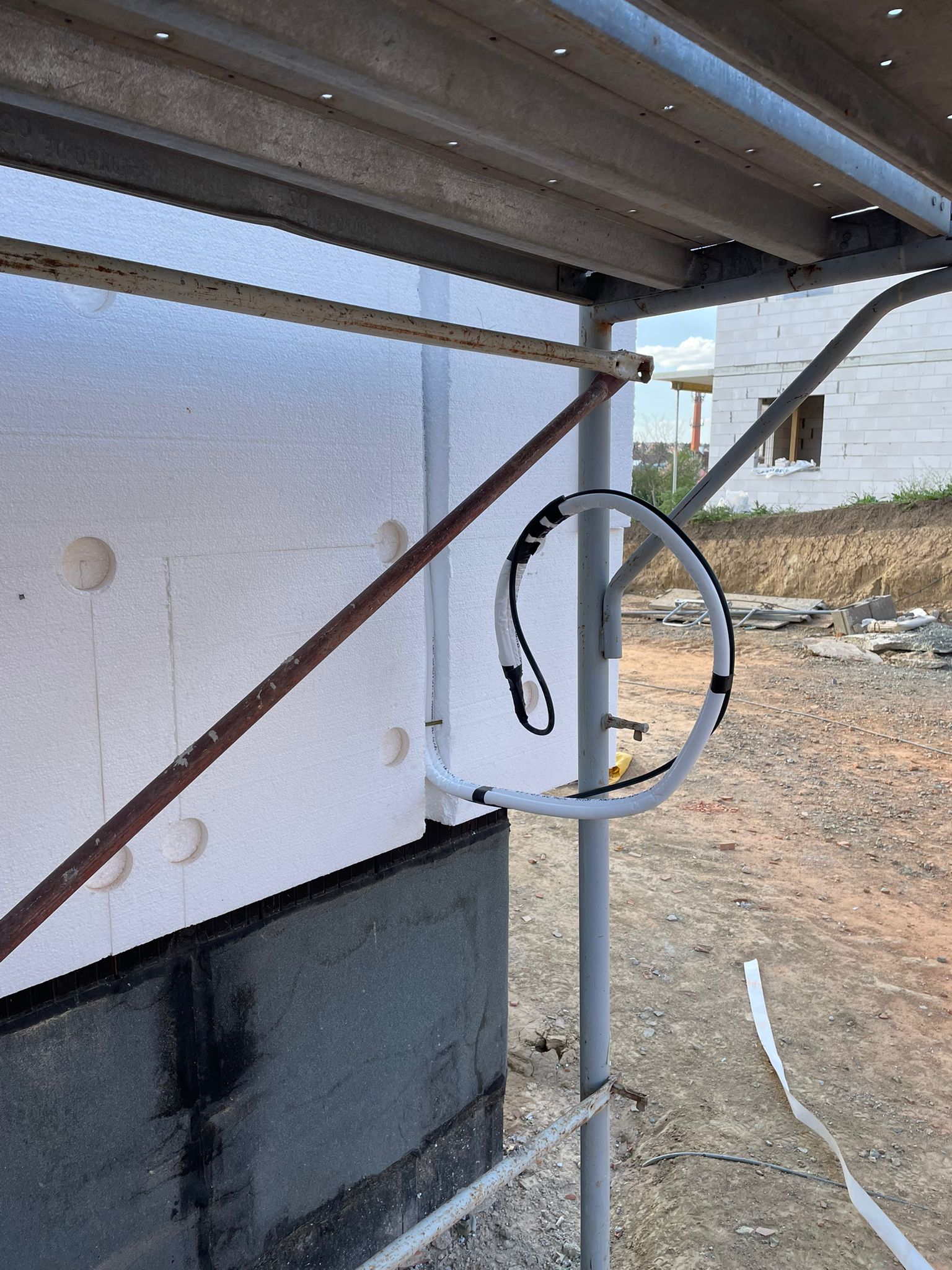 priprava-rozvodu-pro-klimatizace-slapanice-2